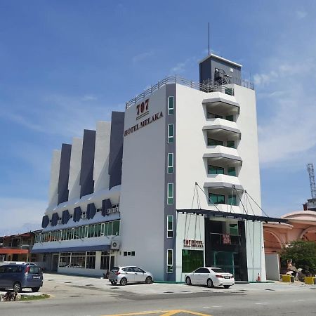 707 Hotel Melaka Exteriör bild