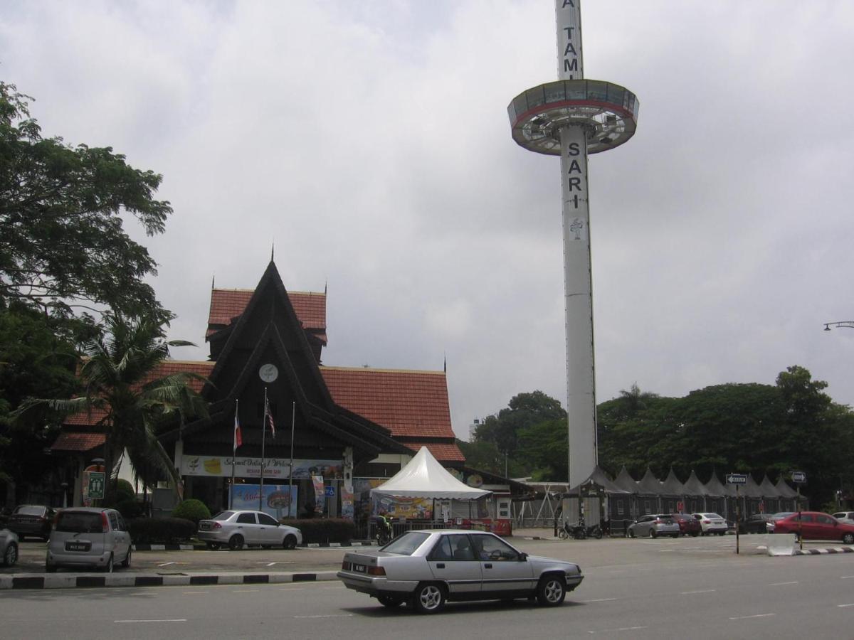 707 Hotel Melaka Exteriör bild